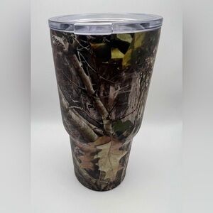 NEW RTIC 20 oz Tumbler Hot Cold Double Wall Vacuum Insulated 20oz Camouflage